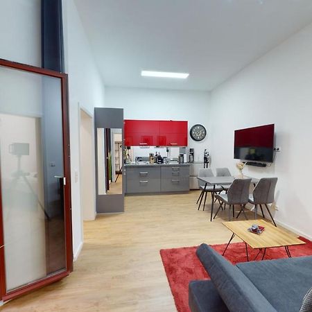 Sweethome - Luxus Pur - Grosse Kueche, Wifi Magdeburk Exteriér fotografie