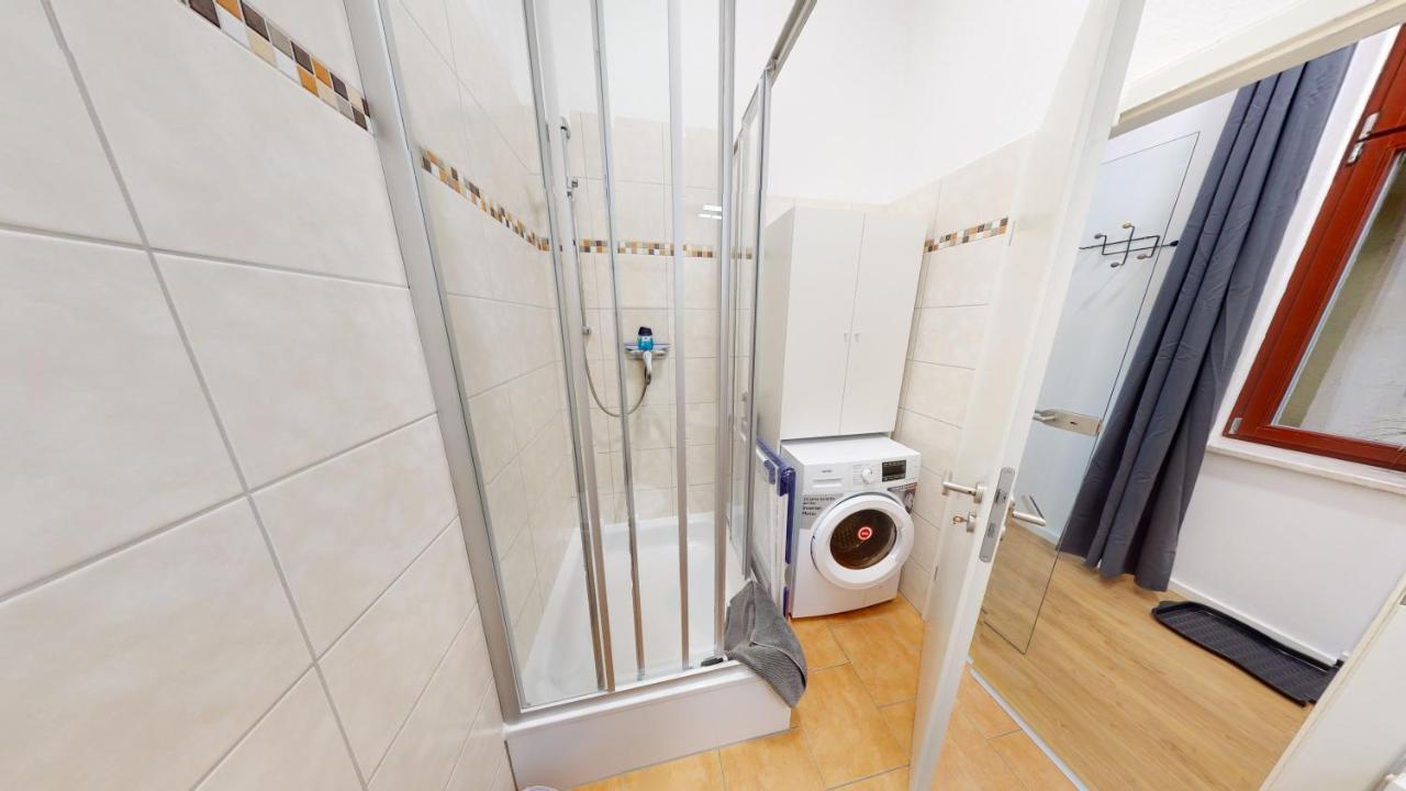 Sweethome - Luxus Pur - Grosse Kueche, Wifi Magdeburk Exteriér fotografie